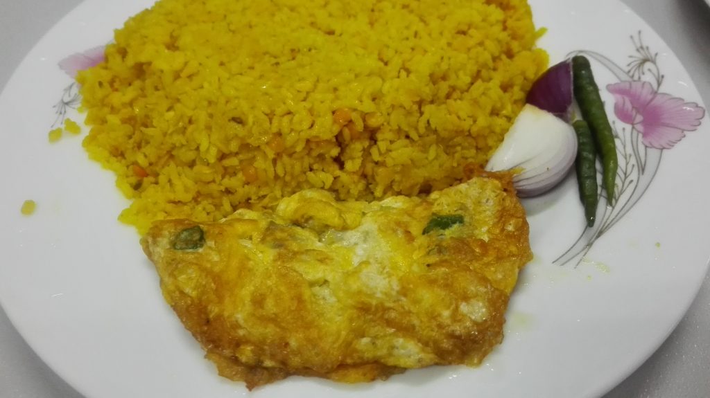 khichuri omelette combo