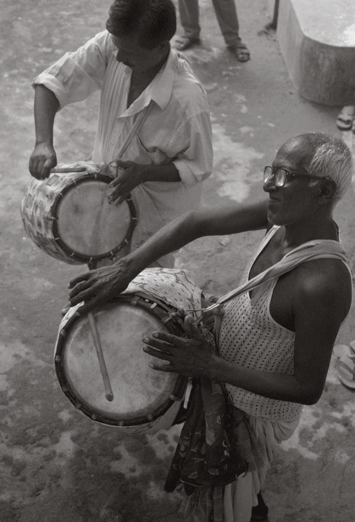 Dhaki at a rural durga puja photo Chirodeep Chaudhuri