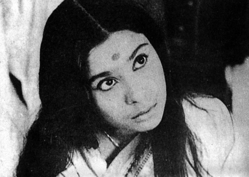 Madhabi Mukherjee in Subarnarekha