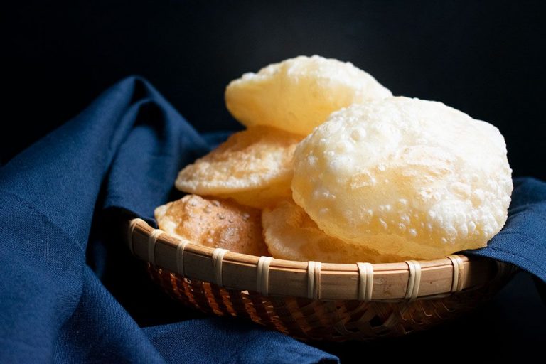 luchi Bengali food