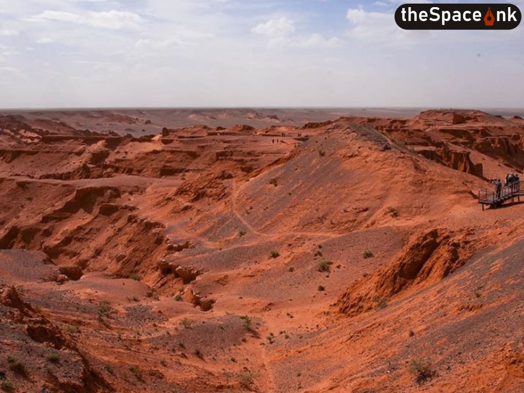 Flaming Cliff, Mongolia travelogue