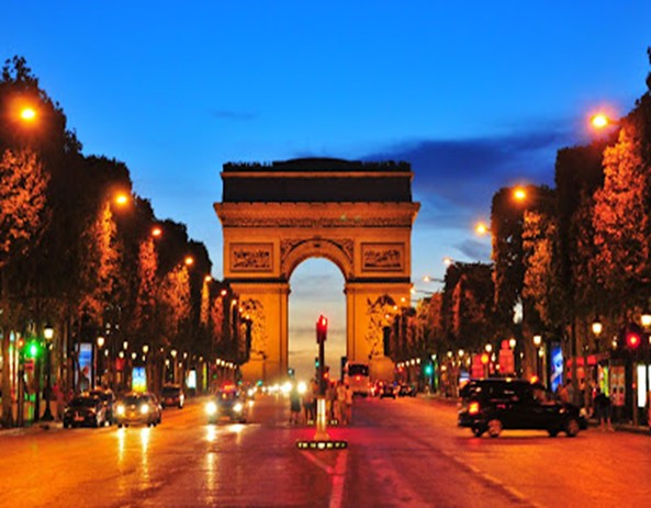 Paris_Travel_Monideepa_Banerjee_VB_07.04.25 Paris_Travel_Monideepa_Banerjee_VB_07.04.25