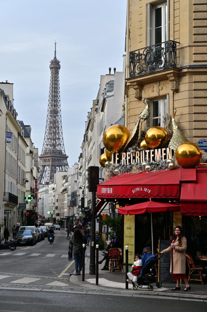 Paris_Travel_Monideepa_Banerjee_VB_07.04.25 Paris_Travel_Monideepa_Banerjee_VB_07.04.25