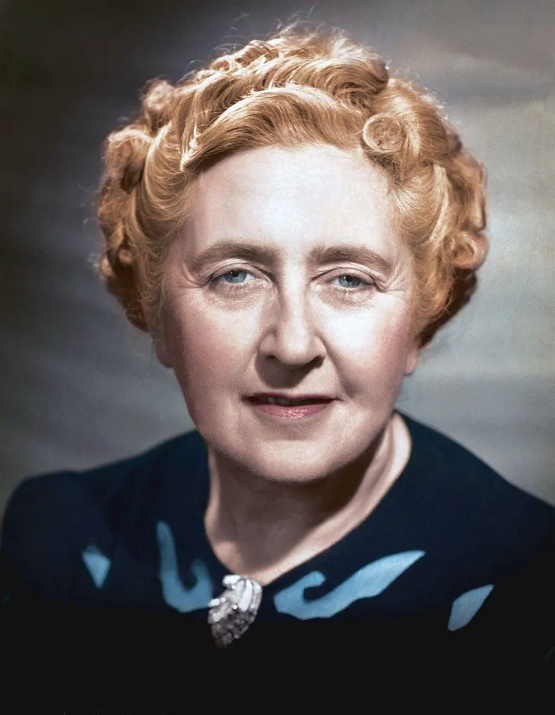 Detective_Agatha christie_VB