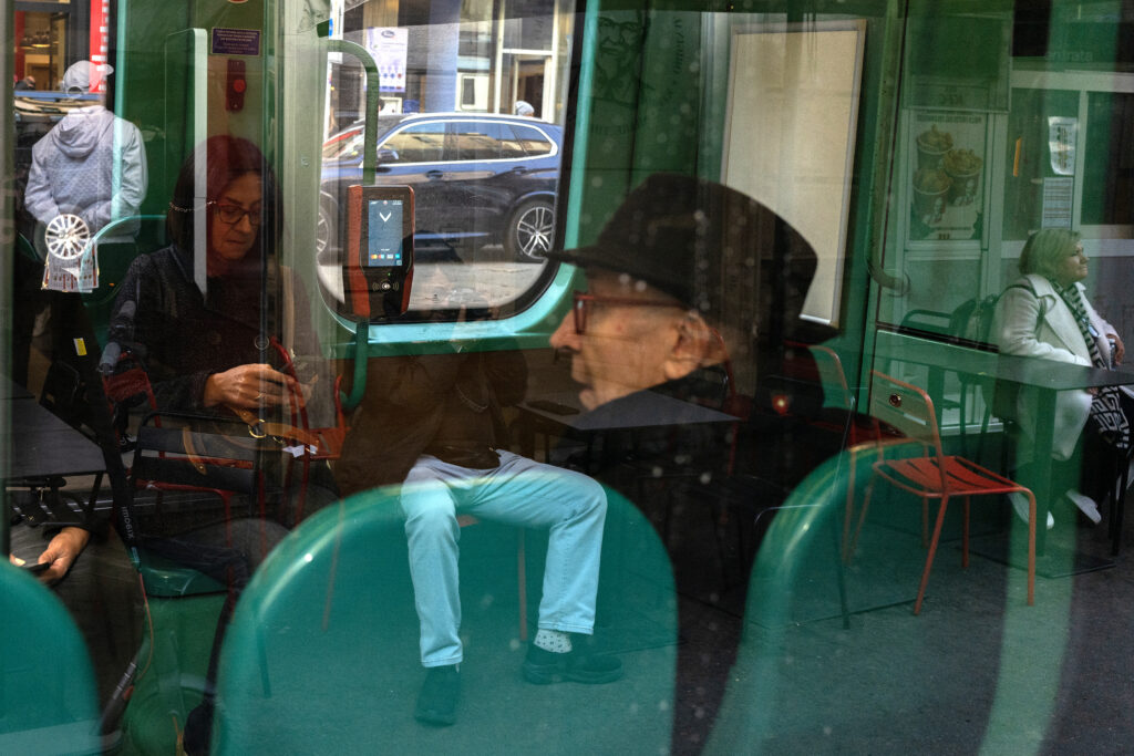 Through the mirror