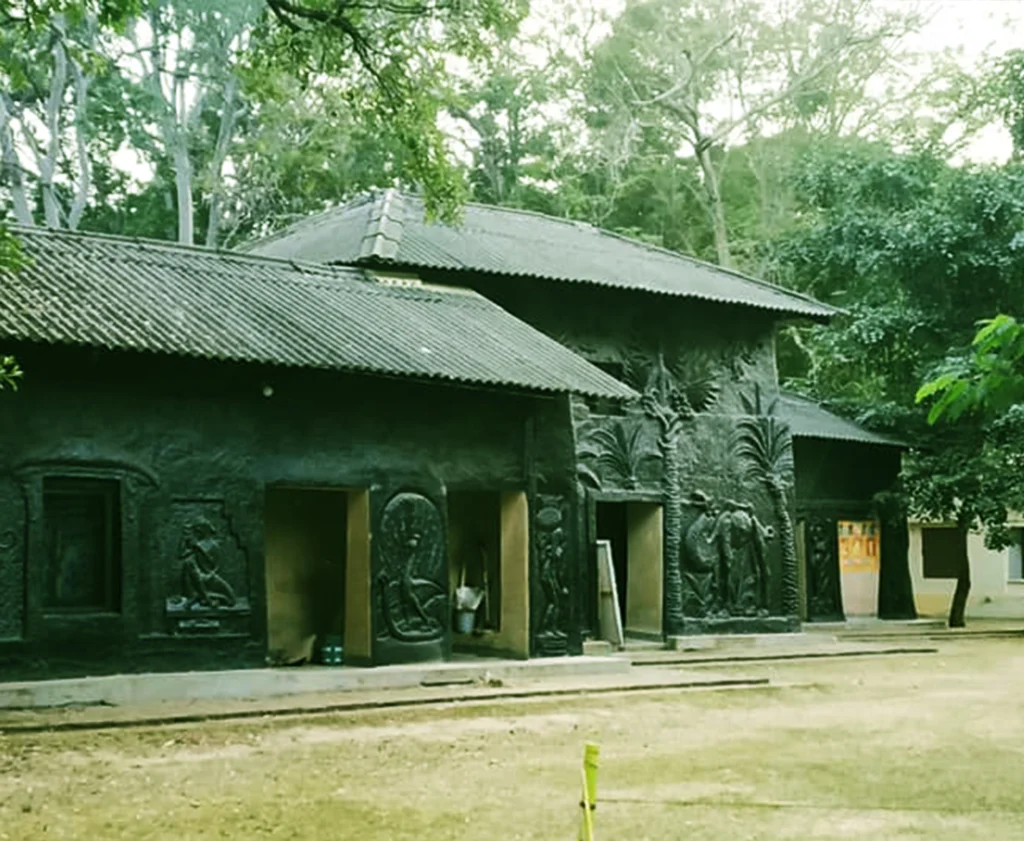 Shantiniketan Where the Soul Attends Class