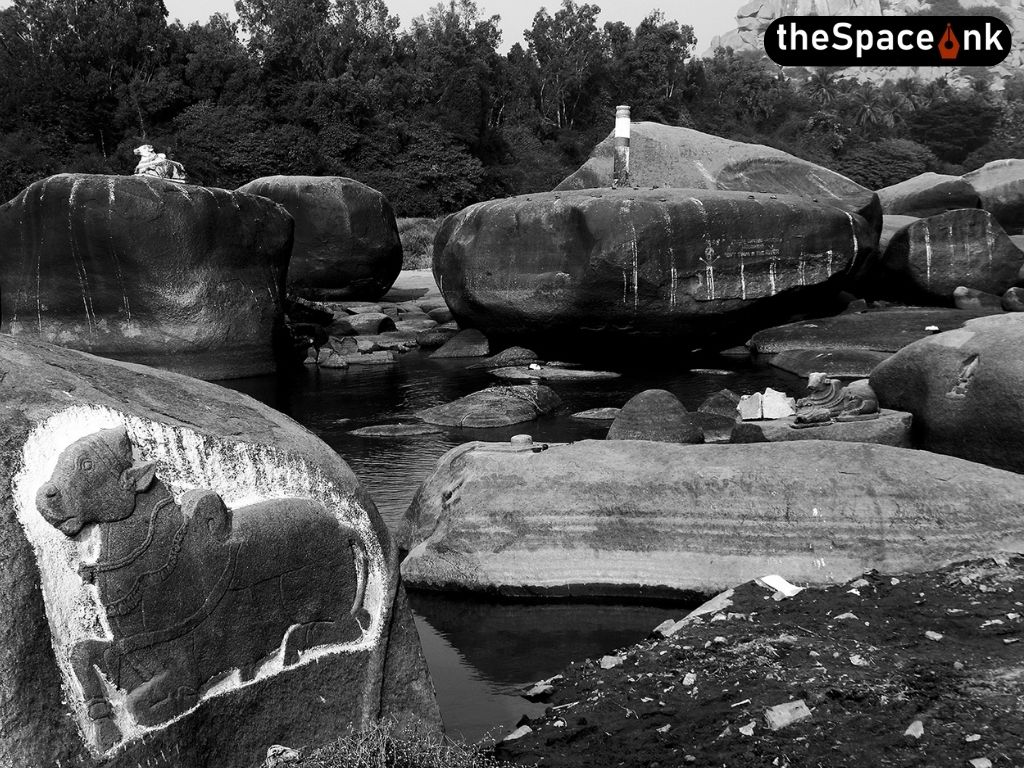 Humpi -The songs of the Stones