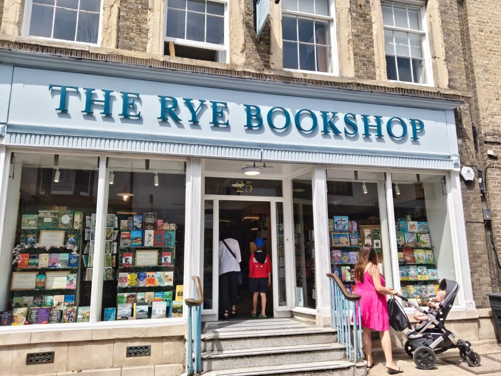 Writers, Pubs and book shops