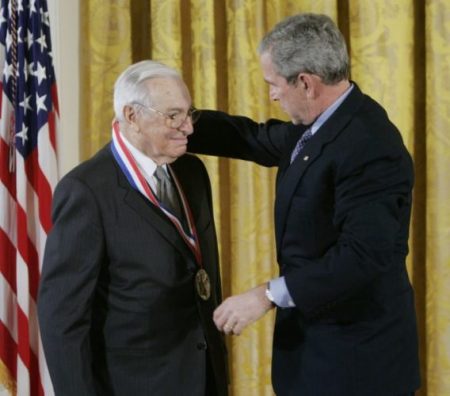 Arrow receiving the US Medal of Honor